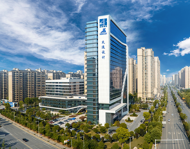 3企業(yè)辦公大樓（規(guī)劃先行，夯實發(fā)展“底座”）.jpg
